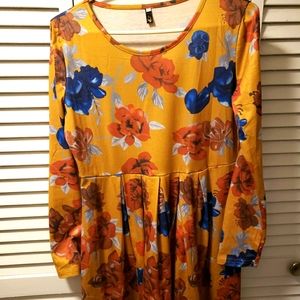 LYDFS Flower Tunic Top Size XL